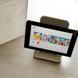 Nintendo switch (tablet only )