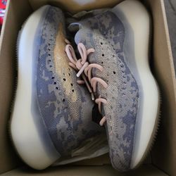 Adidas Yeezy Boost 380 Size 7 Men's 8.5 Women's 