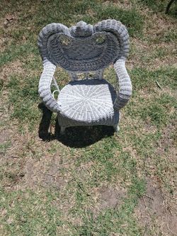 Wicker chair small