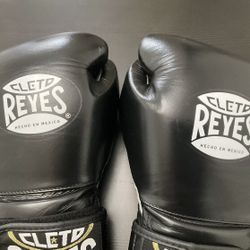 Cleto Reyes Boxing Gloves 