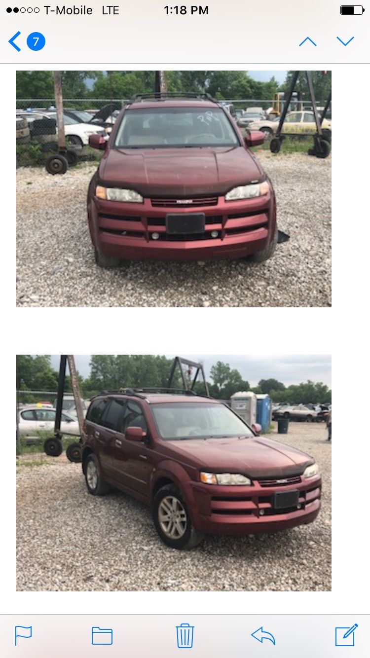 2003 Isuzu Axiom
