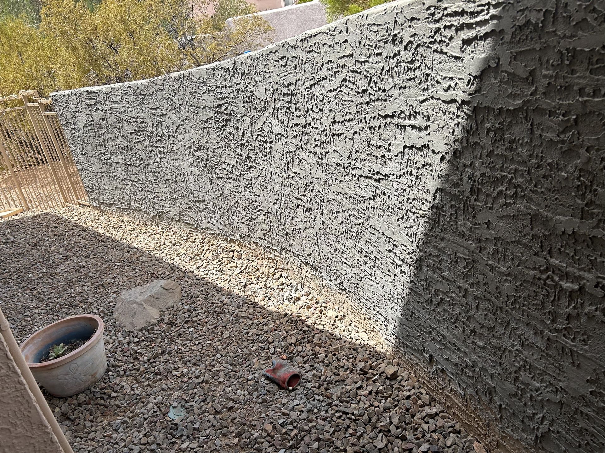 Retainer Wall 