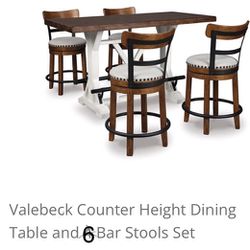 Valebeck Signature Series Dining Table And 6 Stools
