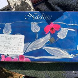 Depression, Glass, Tulip Pattern