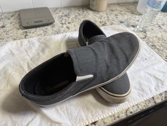 No Boundaries Gray Canvas Slip-On Sneakers
