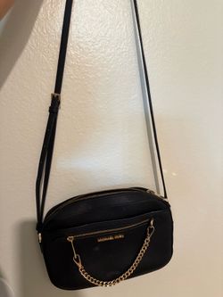 Black Micheal kors crossbody bag