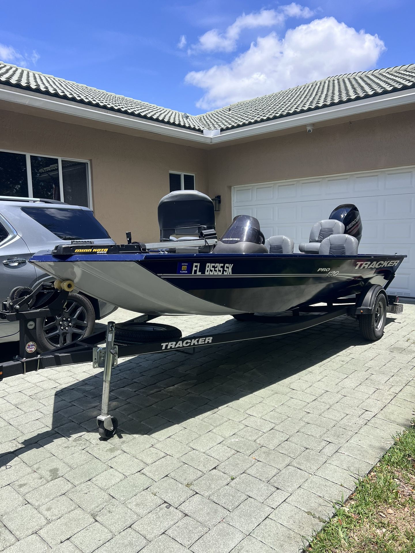 Bass Tracker Pro 170