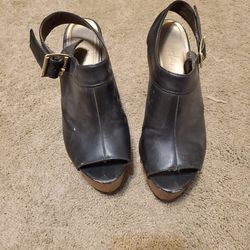 Black Leather Wedge Shoes Size 8.5