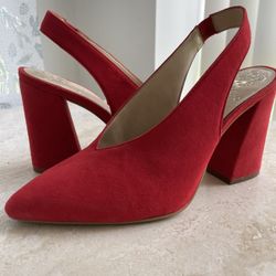 Vince Camuto Tashinta Pointed Toe Size 7.5 for Sale in Sunny