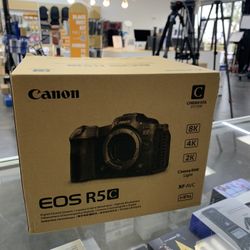 Canon R5C 8K