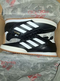 Adidas Copa Super (Black/White/Gold)
Size: Men’s 9