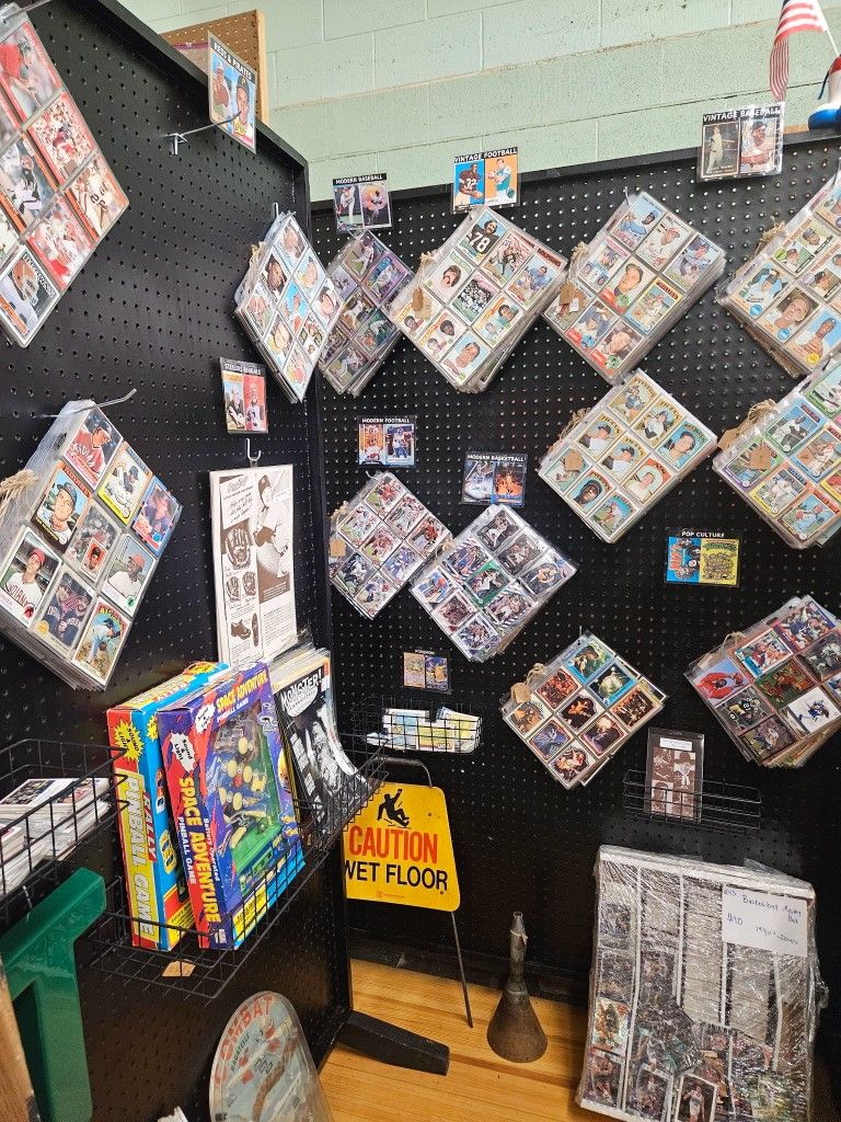 Sports Cards, Shot Glassware, Hats, Pokémon, Game's 