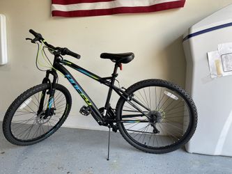 Huffy 26 inch nighthawk men's mountain bike discount stores