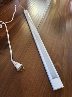 2-foot LED light strip (under-cabinet)