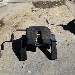 Reese Fifth Wheel Hitch
