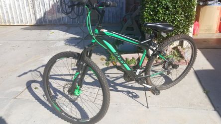 NIGHTHAWK 18 speed shifting