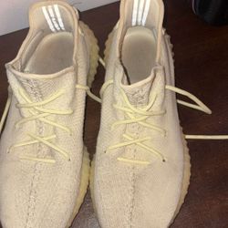 Yeezy V2 350 “Butter” 2018