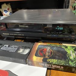 Panasonic Model PV-3720-B VHS Video Cassette Recorder Player