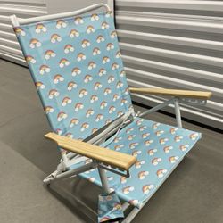 Stoney Clover Lane 5-Position Beach Chair – Rainbow Print - NEW