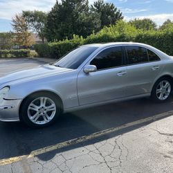 2005 Mercedes E500 4 Matic 