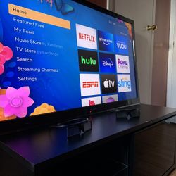 Panasonic (45 Inch) Roku tv & 3D Glasses included