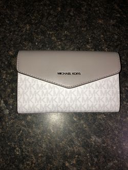 Michael Kors REAL