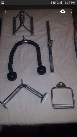 Combo: Tricep Rope,V-Shape, and Straight Bar And Doble D