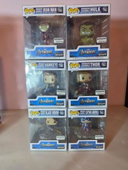 Avengers Assemble 6 Pop Set with protectors