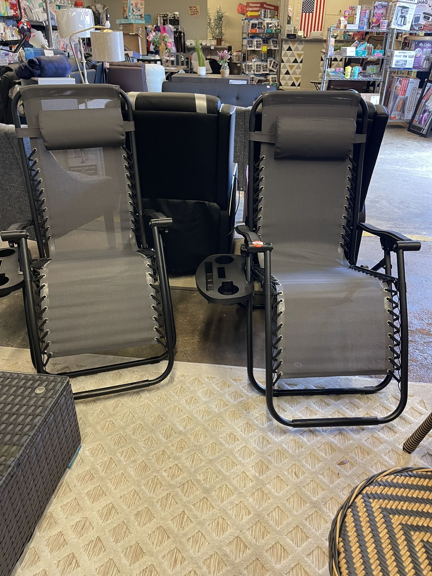Zero Gravity Chairs $110 Set Of 2 New 