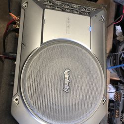 Infinity BassLink SM 8" UltraCompact Shallow Profile Under-Seat Subwoofer System