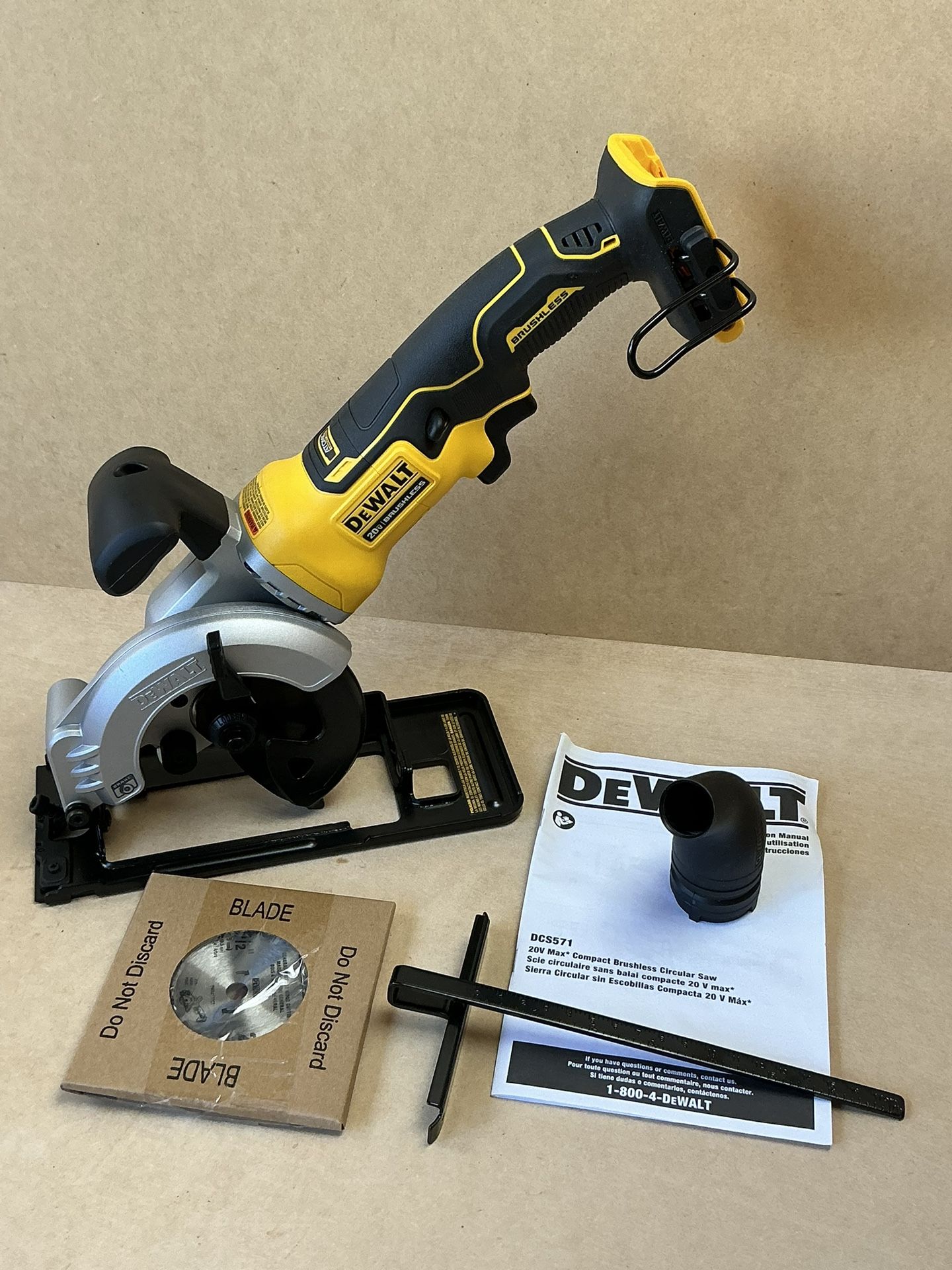 DEWALT DCS571B ATOMIC 20V MAX Cordless Brushless 4-1/2 in. Circular Saw (Tool Only)