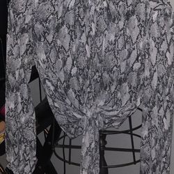 Snake Skin Design Long Sleeve Top