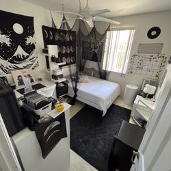 ✨ Gorgeous Full Bedroom Set in White – Perfect for Young Adults! ✨