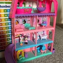 Minnie Mouse House Toy 
