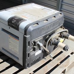 Hayward Universal H-Series 250,000 BTU Natural Gas Pool Heater