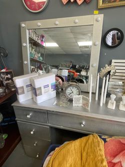 Silver Vanity Desk with Lighted Mirror