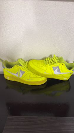Nike Air Force 1 LV8 Utility GS Volt Shoes Size 11