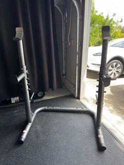 Weider XRS 20 Olympic Squat Rack – Excellent Condition – Pickup Only