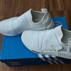 Women Adidas Sneakers 