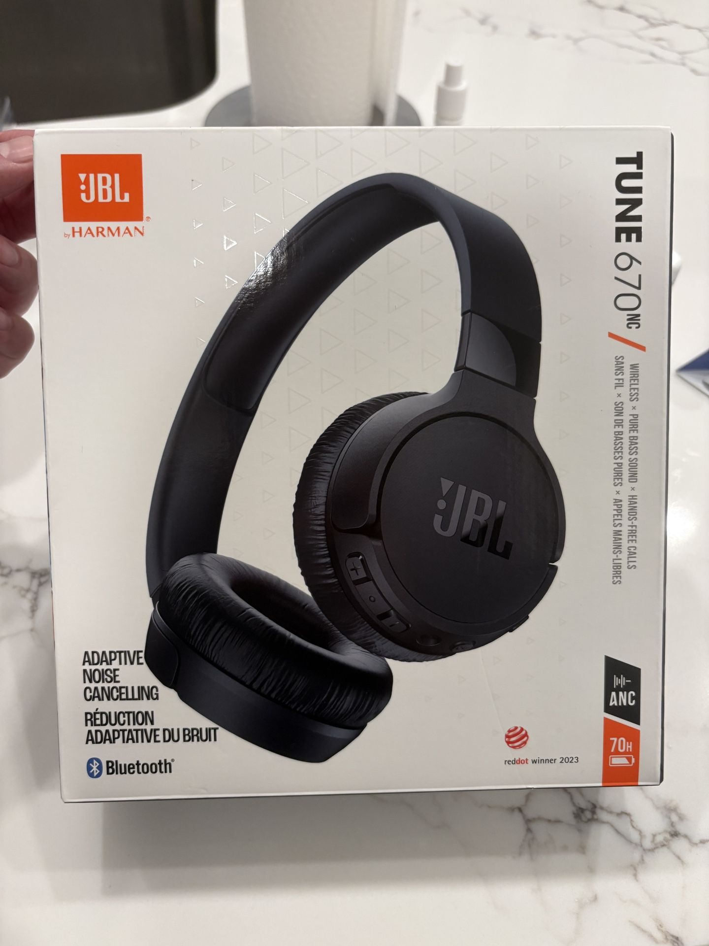 New JBL Tune 670NC Headphones
