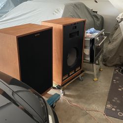 Klipsch Cornwall Speakers