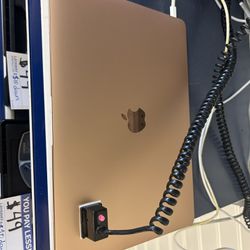 2020 MacBook Air A2337