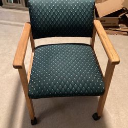 Nice Oak Rolling Office Chair