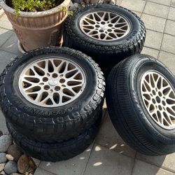 Tires Wheels  LT 215/75R15