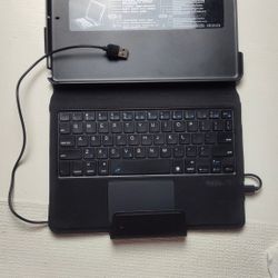 Keyboard case with touchpad for tablet