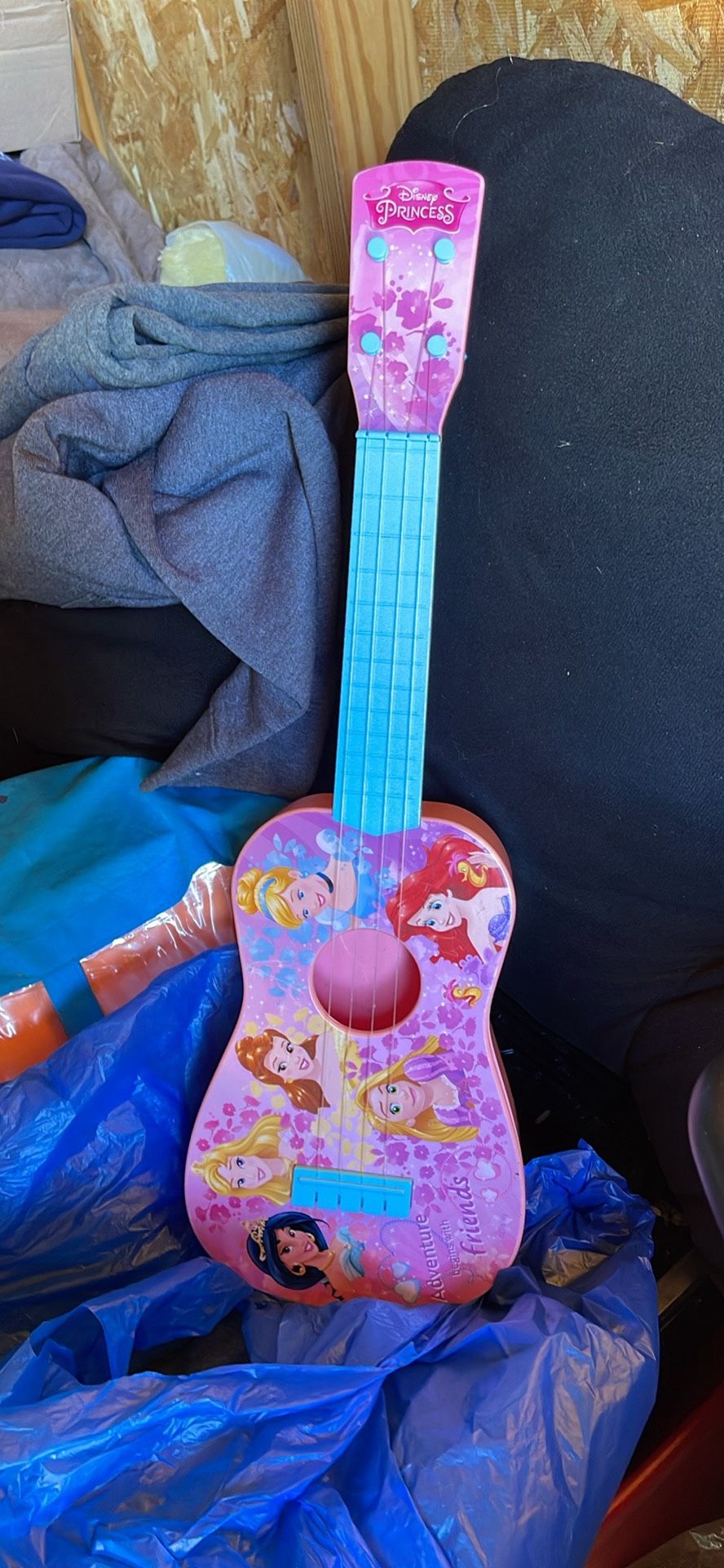 Kids Disney guitar