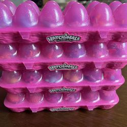 Mini Plastic CollEGGtibles in Egg Container lot of 12 Hatchimals Miniature  