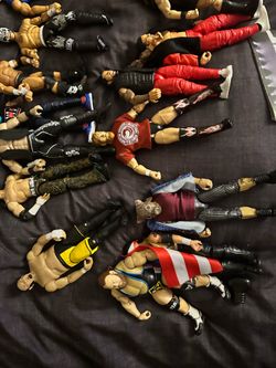 $10 Wwe Mattel elites/utimates / AEW