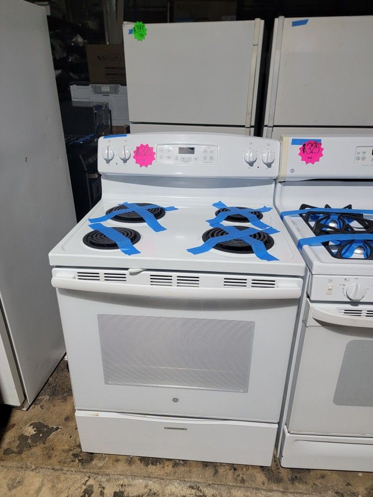 GE Coils Electric Stove White Working Perfectly 4-months Warranty 