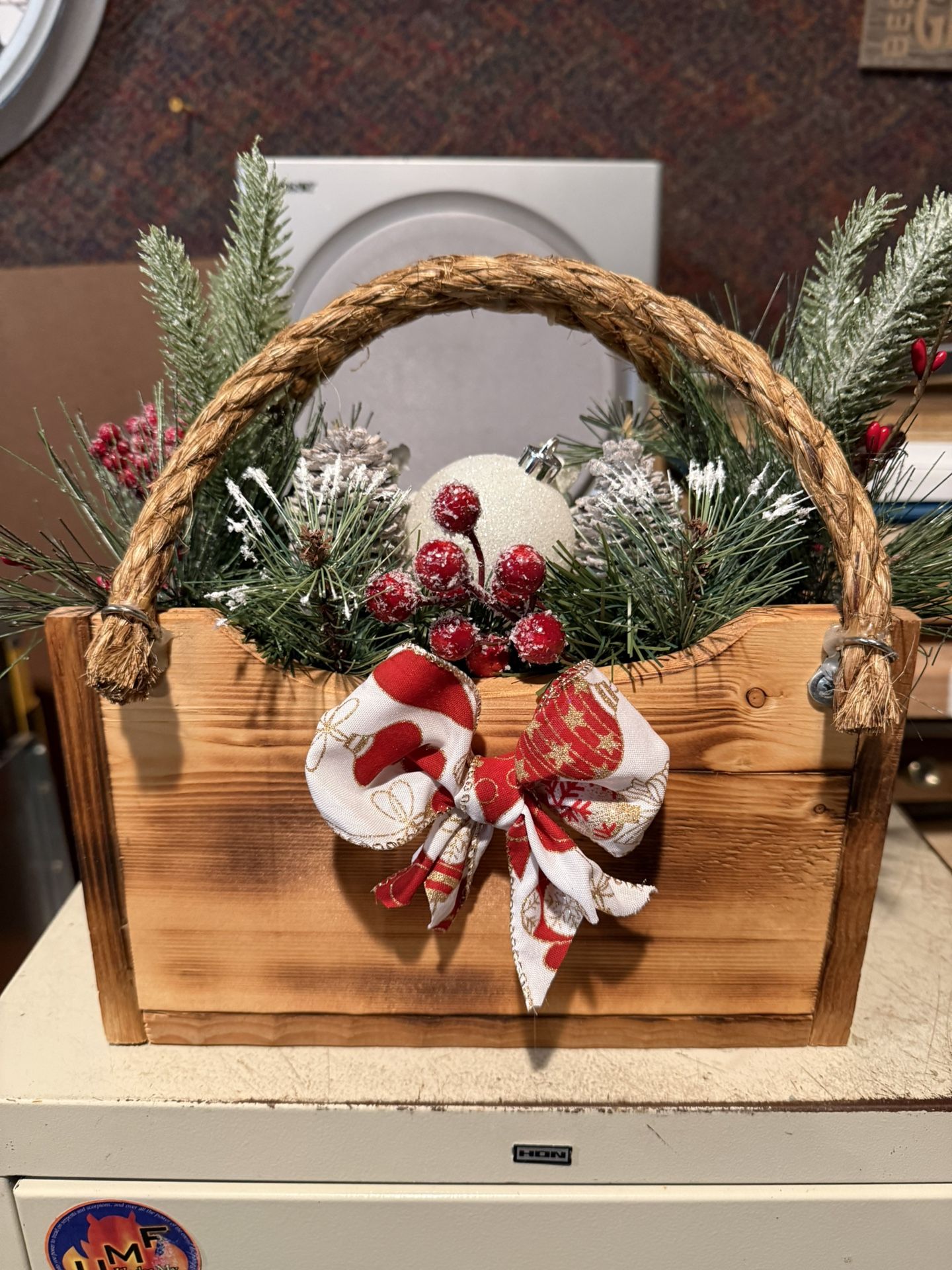 Wooden Christmas Purse Centerpiece 